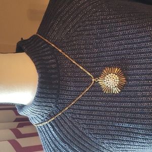 Chico's Paisley Short Flower Burst Pendiant. With a 4" extended.